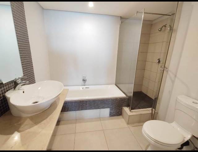 2 BEDROOM APARTMENT TO LET IN POINT WATERFRONT